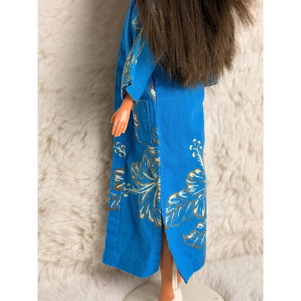 Vintage 1960s Barbie Clone Blue Hibiscus Floral Doll Lounge Robe for 11.5 Inch